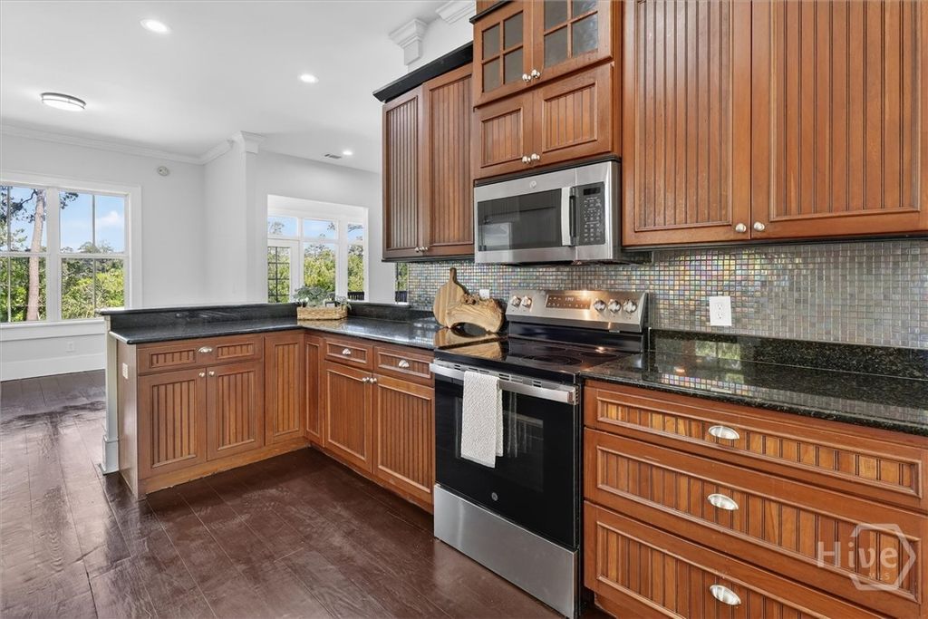 Image 15 of property listing at 447 Sterling Woods Drive, Richmond Hill, GA 31324