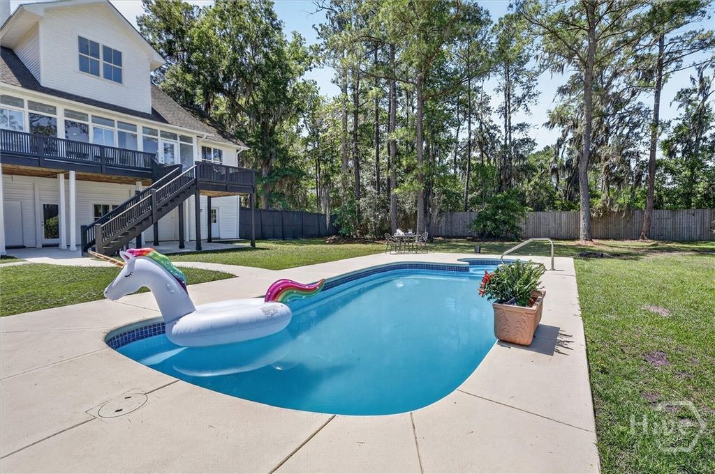 Image 47 of property listing at 447 Sterling Woods Drive, Richmond Hill, GA 31324