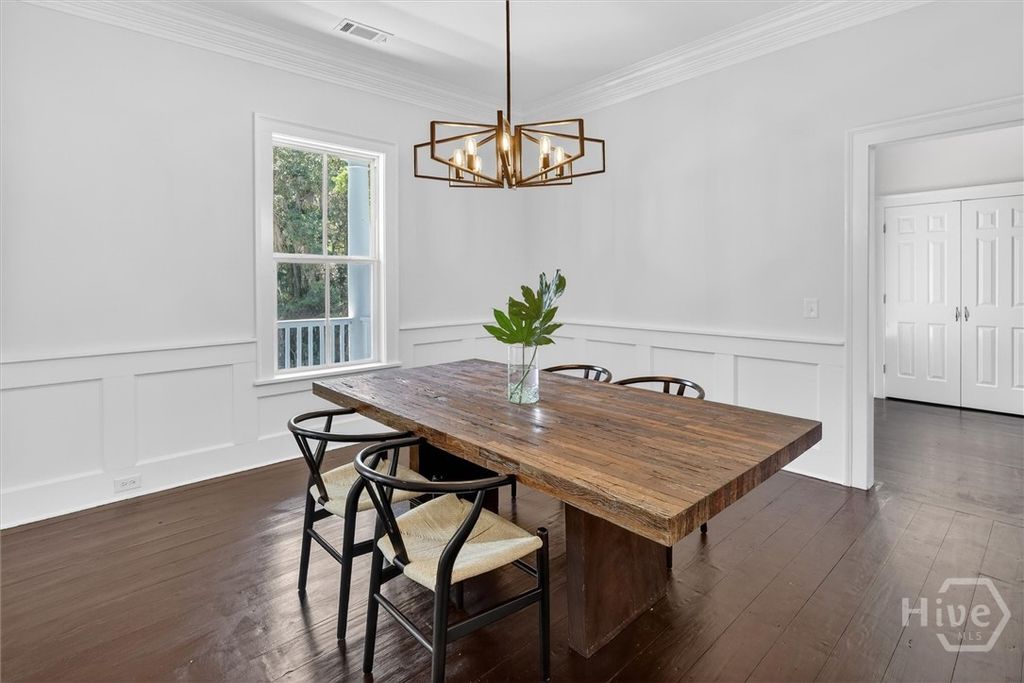 Image 6 of property listing at 447 Sterling Woods Drive, Richmond Hill, GA 31324