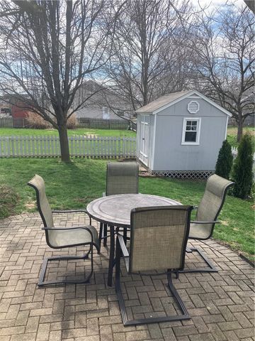 2882 Red Oak Circle, Troy, OH 45373