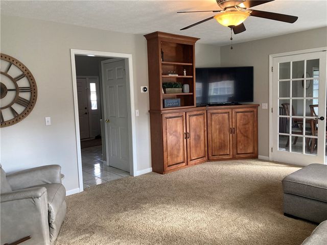 2882 Red Oak Circle, Troy, OH 45373