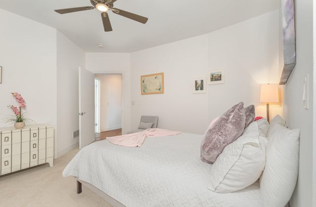 1 Roebling Way, 304, Covington, KY 41011