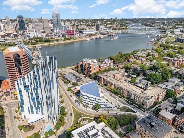 1 Roebling Way, 304, Covington, KY 41011