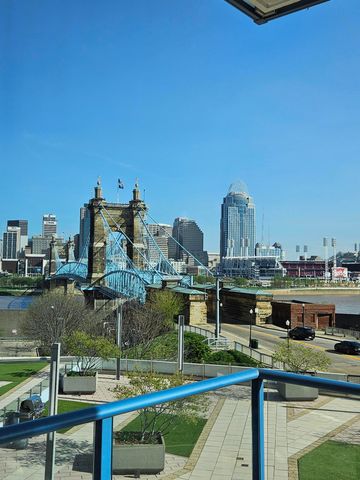 1 Roebling Way, 304, Covington, KY 41011