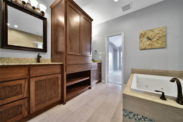 17907 Clover Hill, Houston, TX 77094