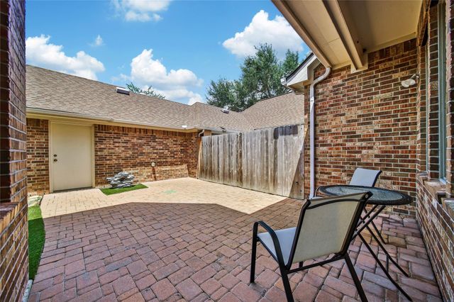 17907 Clover Hill, Houston, TX 77094