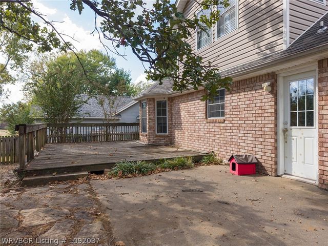 2308 Crosshill Road, Fort Smith, AR 72908
