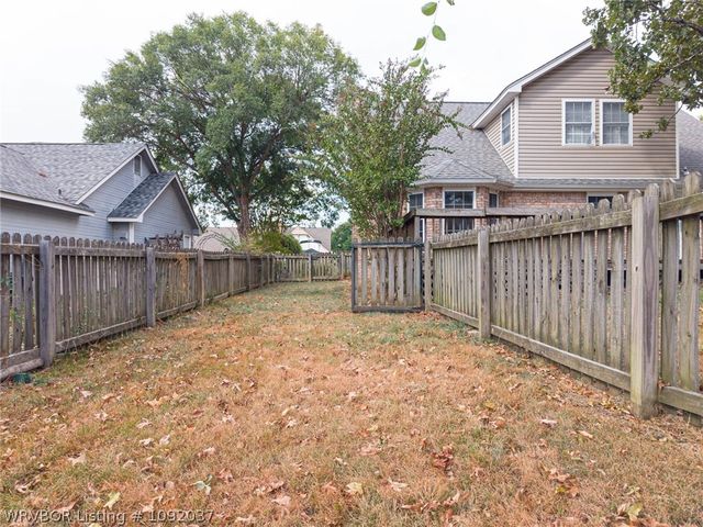 2308 Crosshill Road, Fort Smith, AR 72908