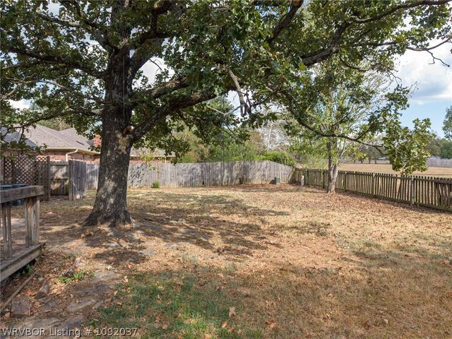 2308 Crosshill Road, Fort Smith, AR 72908