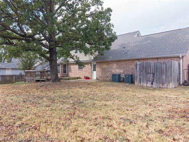 2308 Crosshill Road, Fort Smith, AR 72908