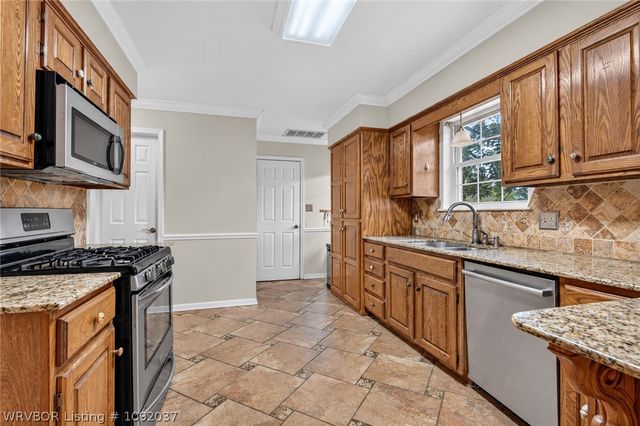 2308 Crosshill Road, Fort Smith, AR 72908