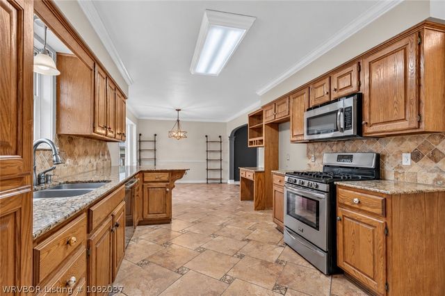 2308 Crosshill Road, Fort Smith, AR 72908