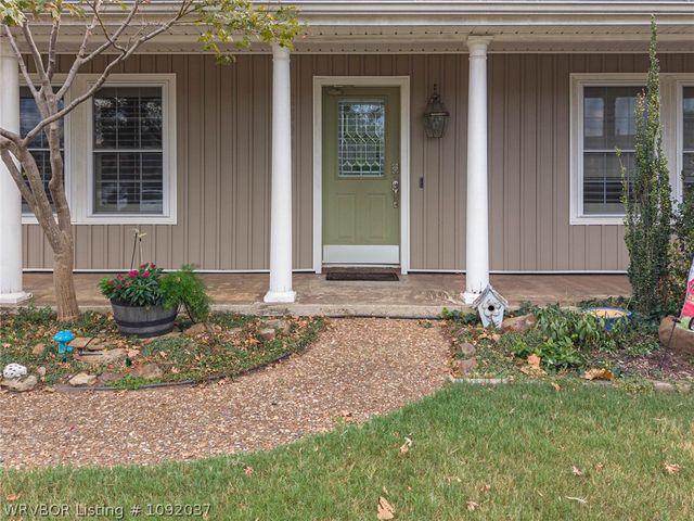 2308 Crosshill Road, Fort Smith, AR 72908