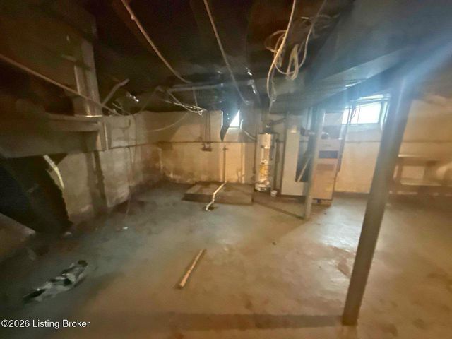 1421 Earl Ave, Louisville, KY 40215