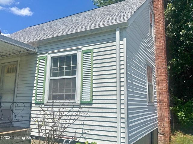 1421 Earl Ave, Louisville, KY 40215