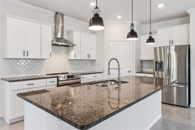 1639 PARK SIDE AVENUE, Kissimmee, FL 34744