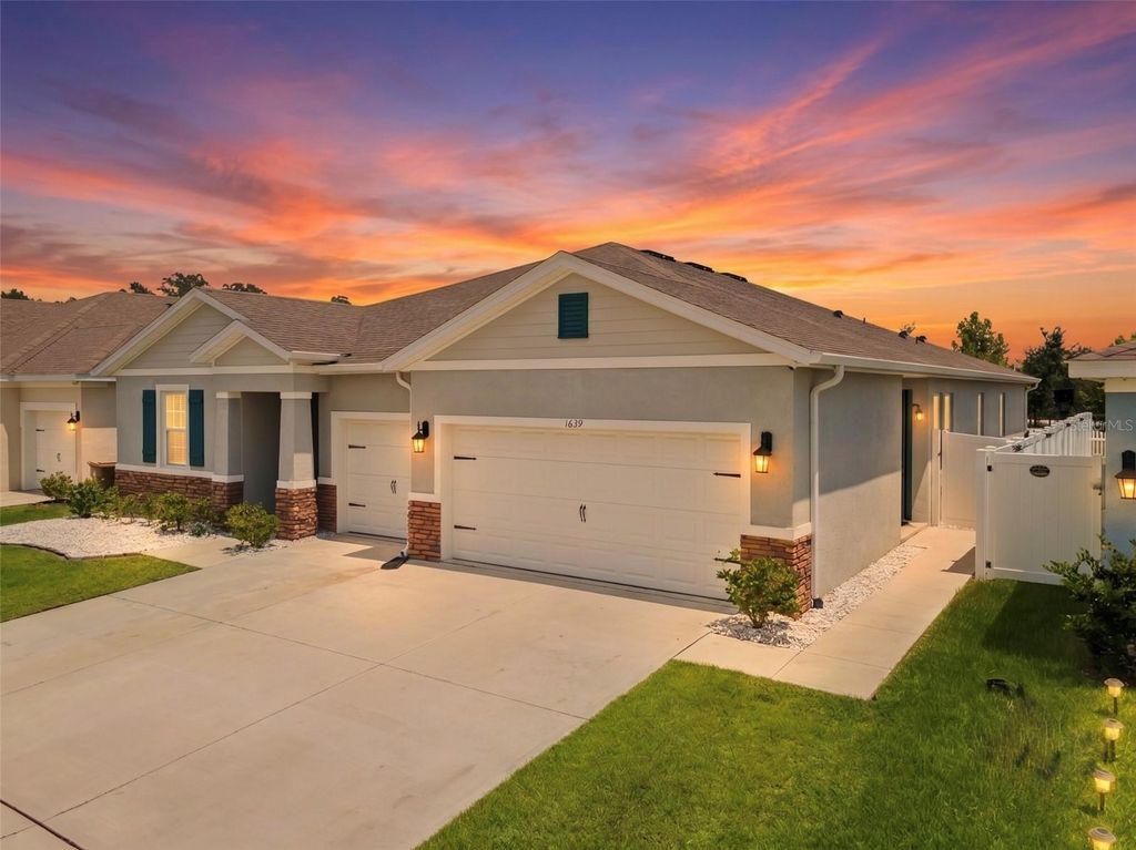 1639 PARK SIDE AVENUE, Kissimmee, FL 34744
