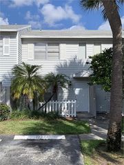 125 SW 3rd Street, Pompano Beach, FL 33060