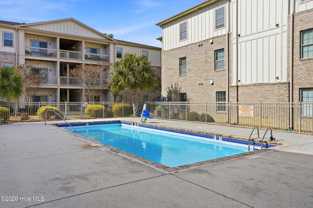 115 Covil Avenue Unit 102, Wilmington, NC 28403