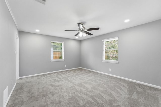 114 Caldwell Street, Baytown, TX 77520
