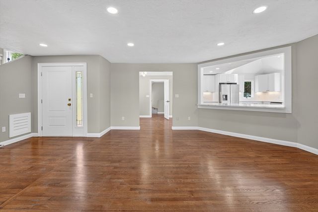 199 John Wise Avenue, Essex, MA 01929