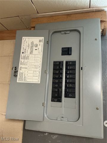 4871 15th Street SW, Canton, OH 44710