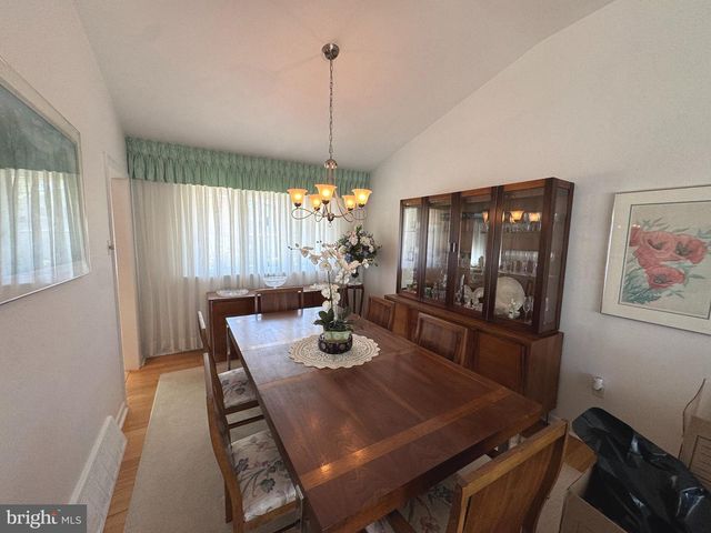 3814 BROOKVIEW RD, Philadelphia, PA 19154