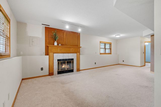 10283 Lee Drive, Eden Prairie, MN 55347