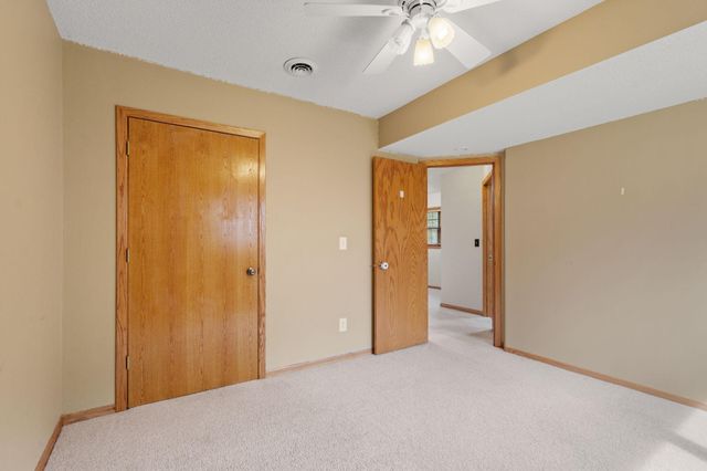 10283 Lee Drive, Eden Prairie, MN 55347