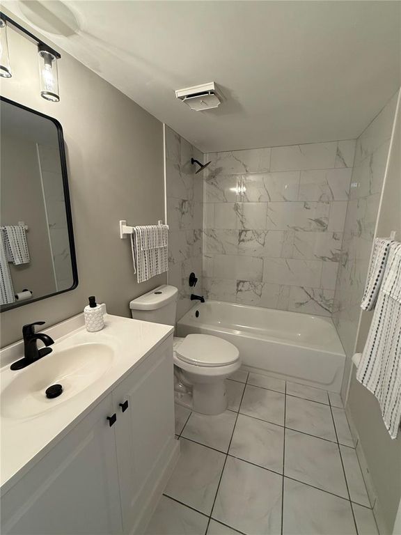 Image 8 of property listing at 4175 S ATLANTIC AVENUE 5280, New Smyrna Beach, FL 32169