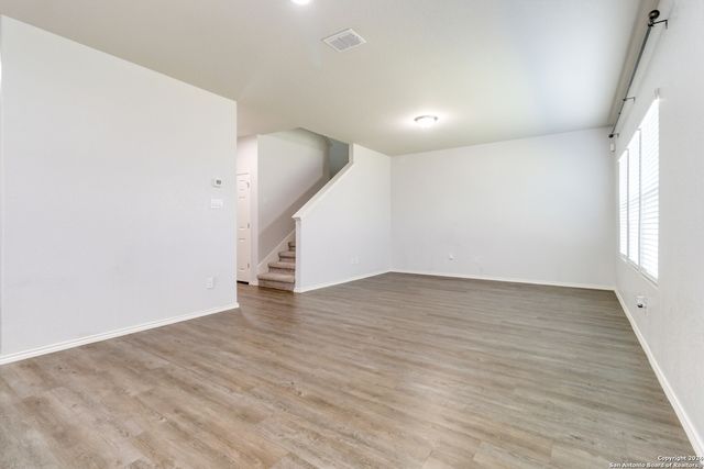 4502 Heathers Rose, St Hedwig, TX 78152