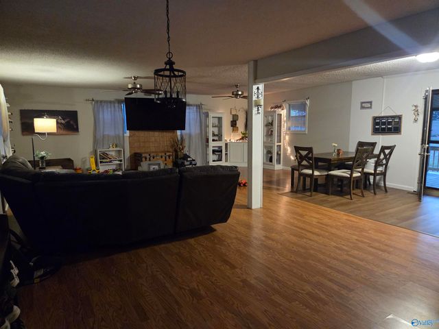 1923 Highway 231, Arab, AL 35016