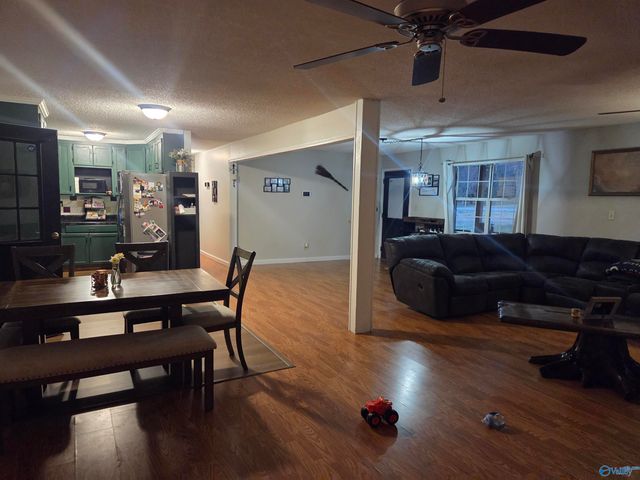 1923 Highway 231, Arab, AL 35016