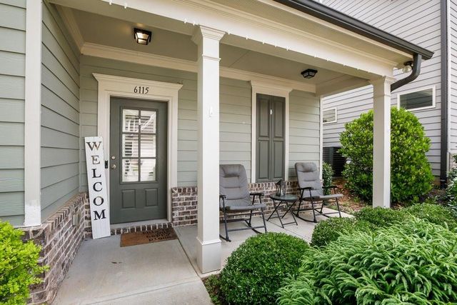 6115 Stella Light Drive, Flowery Branch, GA 30542