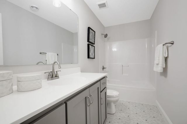 5363 178th Street W, Lakeville, MN 55044