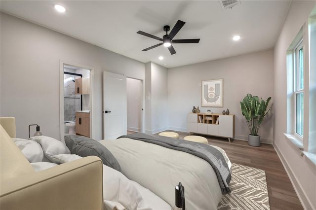 7930 Corinth Street, Houston, TX 77051