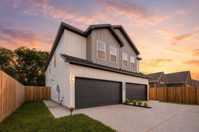 7930 Corinth Street, Houston, TX 77051