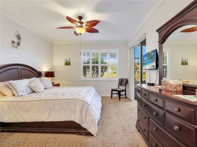 800 Carrick Bend CIR 102, Naples, FL 34110