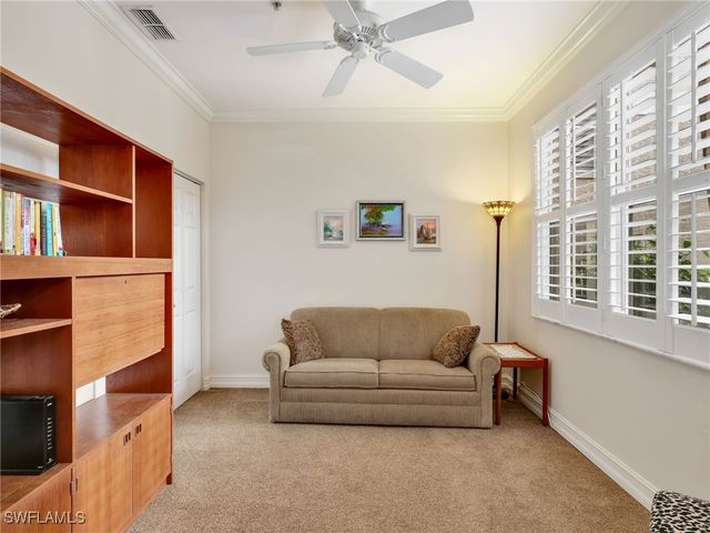 800 Carrick Bend CIR 102, Naples, FL 34110