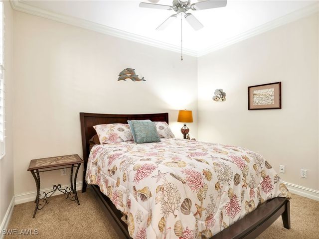 800 Carrick Bend CIR 102, Naples, FL 34110