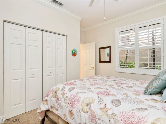 800 Carrick Bend CIR 102, Naples, FL 34110