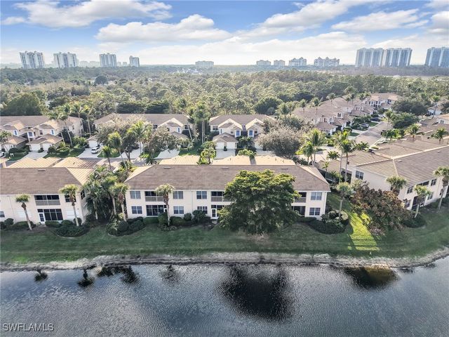800 Carrick Bend CIR 102, Naples, FL 34110
