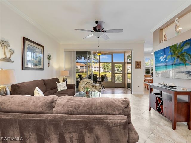 800 Carrick Bend CIR 102, Naples, FL 34110