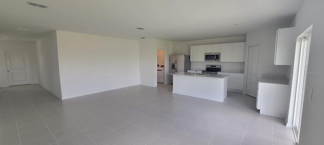 3359 ALEXANDER DR, Lake Wales, FL 33853