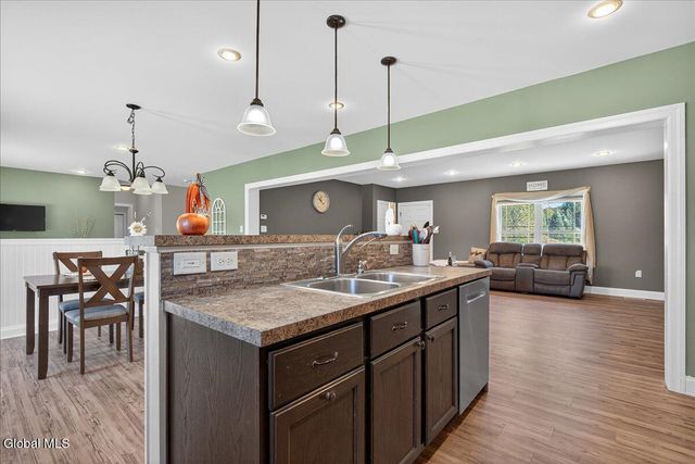 142 Altamont Road, New Scotland, NY 12186