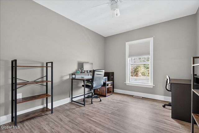 142 Altamont Road, New Scotland, NY 12186