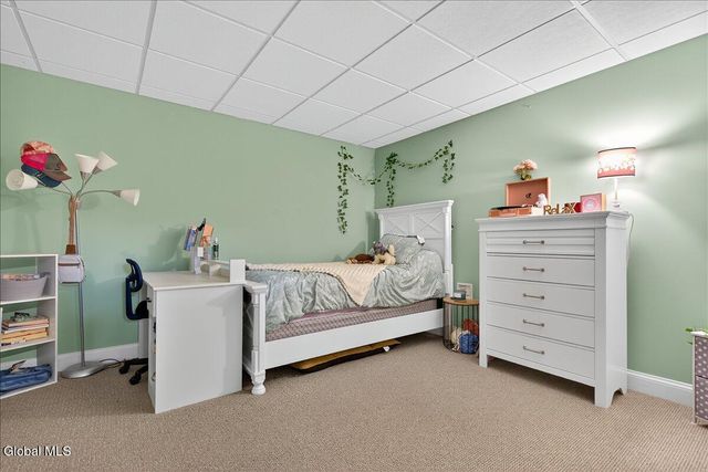 142 Altamont Road, New Scotland, NY 12186