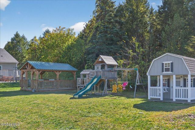 142 Altamont Road, New Scotland, NY 12186