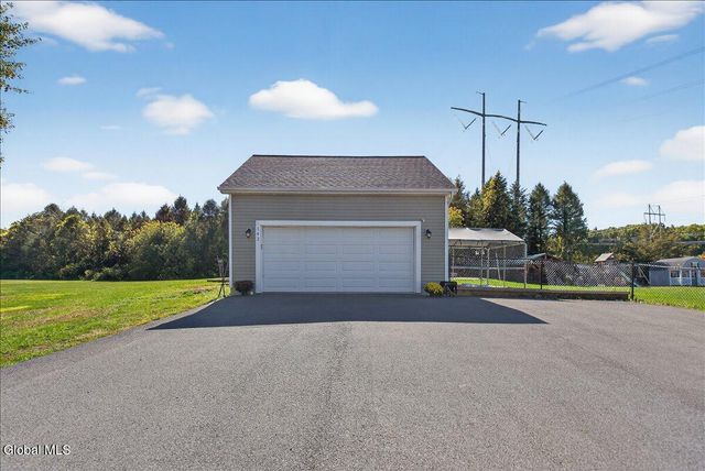 142 Altamont Road, New Scotland, NY 12186