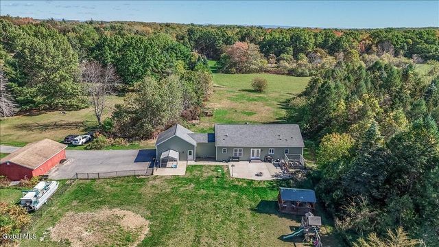 142 Altamont Road, New Scotland, NY 12186